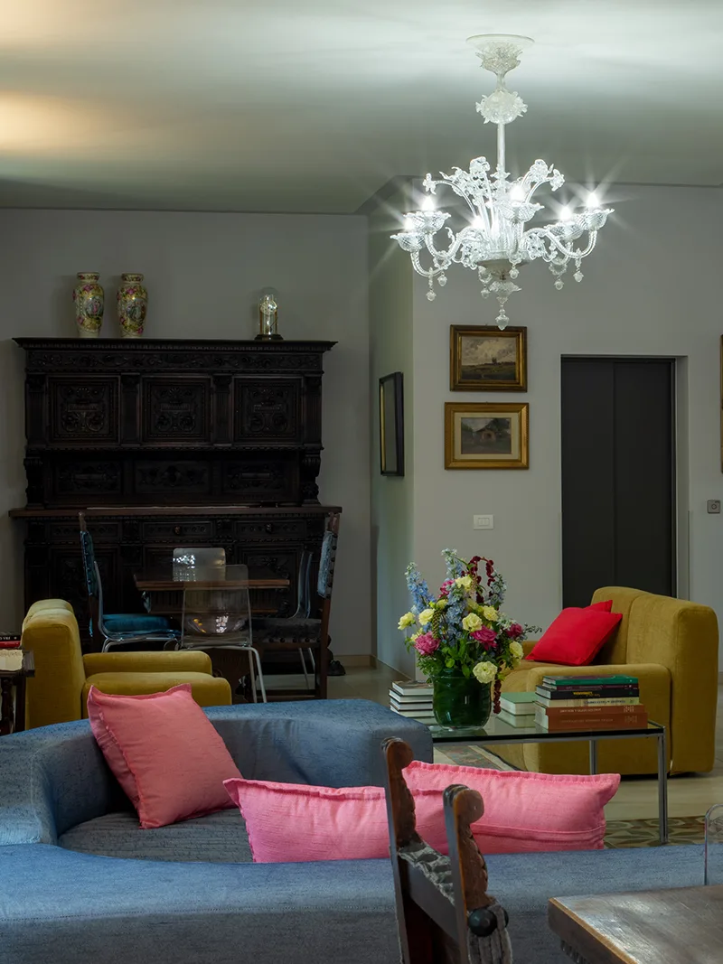 Salone &mdash; lampadari di Murano